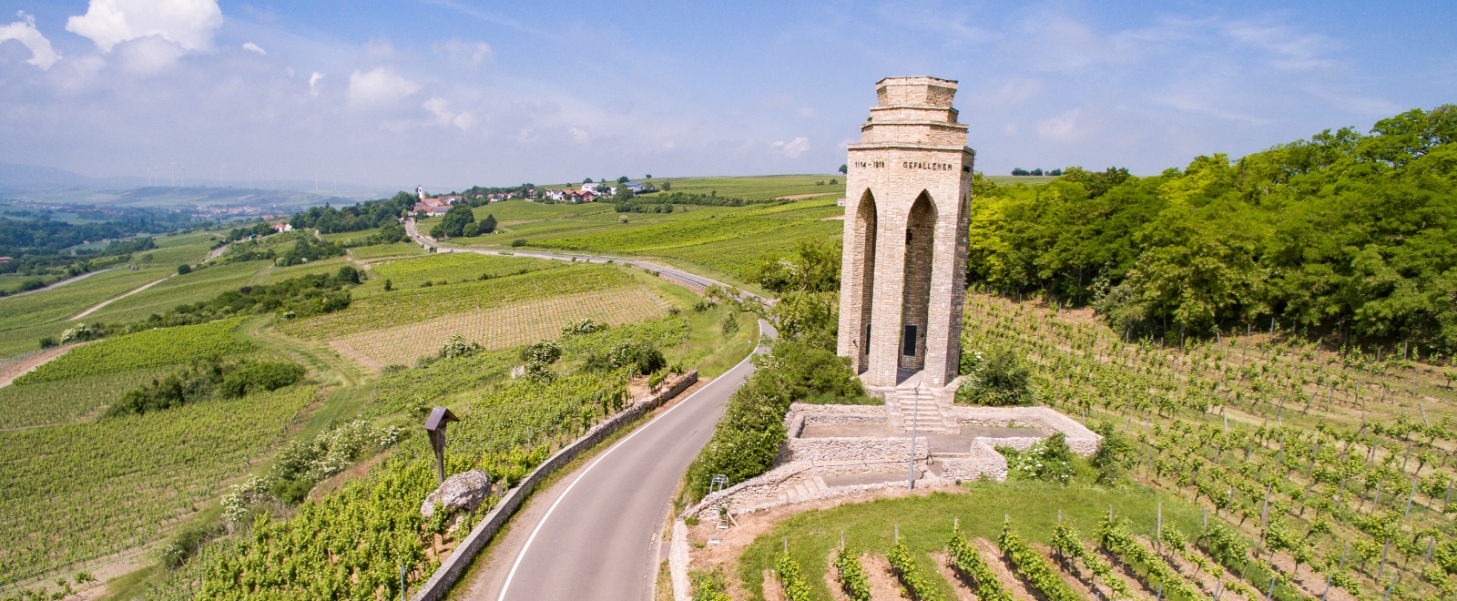 Blick auf die Landschaft des Zellertals